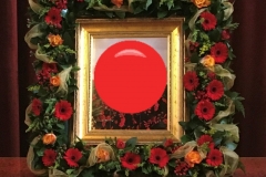 PHOTO-FRAME made from flowers