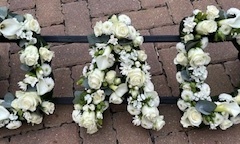 WHITE-LOOSE-LETTERS