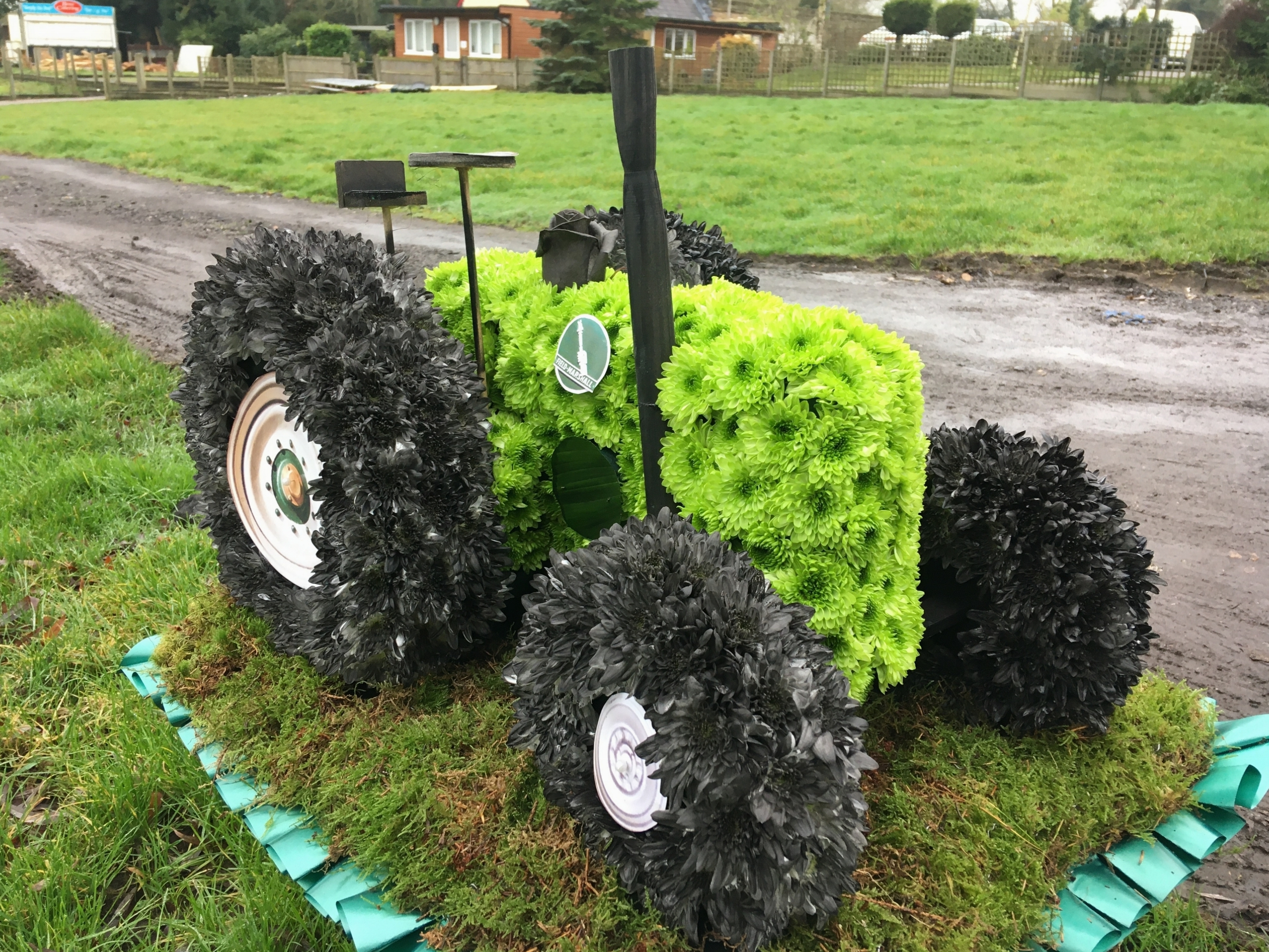 Tractor made from flowers