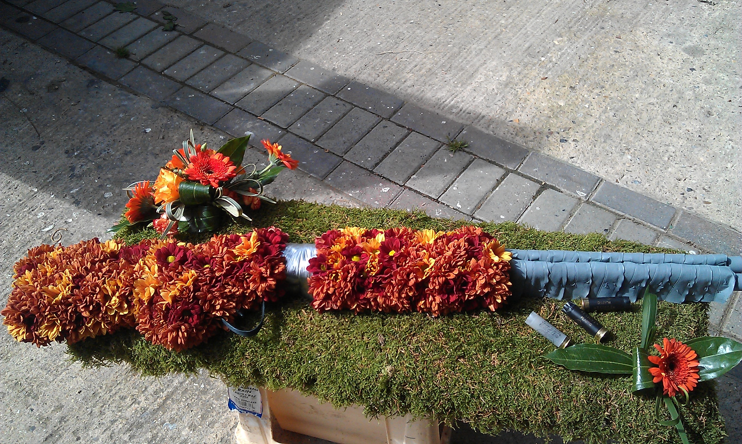 shot gun made from flowers